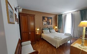 Il Grifone Bed And Breakfast